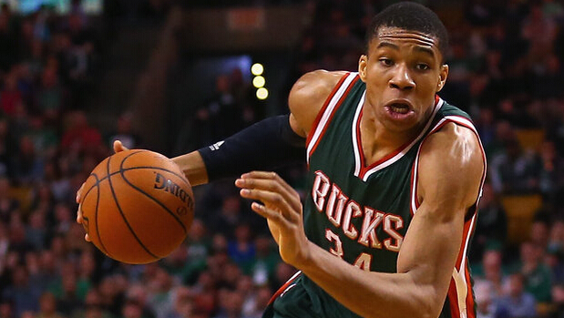 球员赛后道歉，细节感动球迷（赛后球员致歉，暖心细节打动球迷）