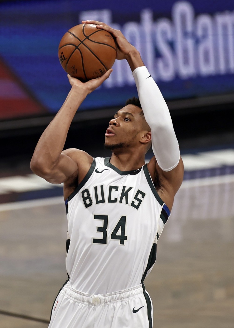 讽刺克莱？莫兰特：今晚最好的射手不是来自勇士那老兄（莫兰特疑似调侃克莱：今晚最佳射手不是勇士那位）