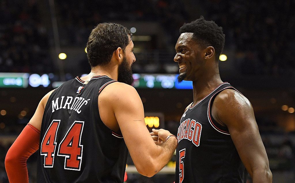 中超9／10月最佳阵容：卡扎伊什维利领衔，吴曦、吕焯毅入选（中超9-10月最佳阵容出炉：卡扎伊什维利领衔，吴曦、吕焯毅在列）