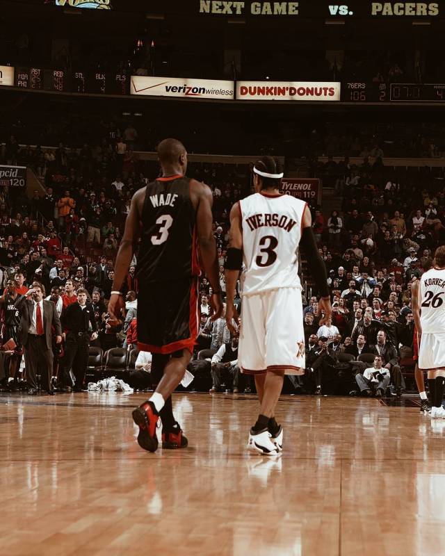 曼城与利物浦本轮积分榜争夺激烈（曼城与利物浦本轮积分榜之争白热化）