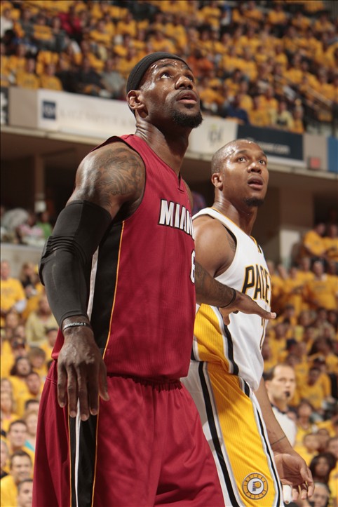 尹鸿博：伤病彻底击垮了我，自己只剩一颗狂跳却无能为力的心（尹鸿博：被伤病击溃，心仍狂跳却无力回天）