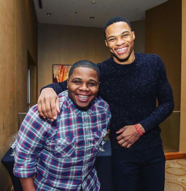 皇马绝杀锁定关键三分（皇马读秒绝杀拿下关键三分）