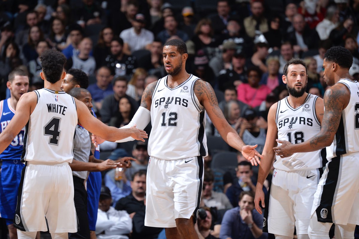 斯基拉：托莫里接近与AC米兰续约至2029年（斯基拉：托莫里与AC米兰续约至2029年接近达成）