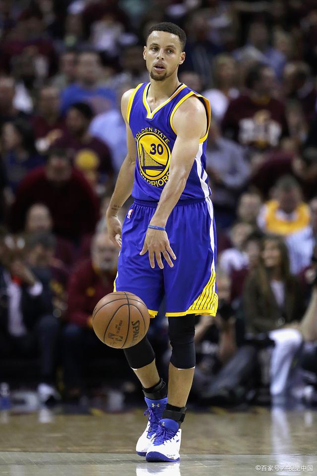 鲁媒：山东泰山开出的续约条件对瓦科而言仍具备极高的吸引力（鲁媒：泰山队为瓦科提供的续约条件依然极具吸引力）